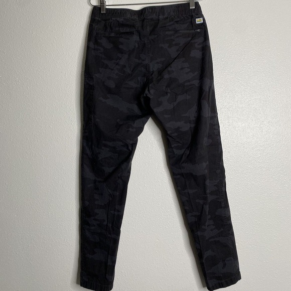 Black Camouflage Vuori Women's Pants - Picture 3 of 5